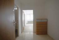 Entzückende 2 Zimmer Wohnung mit großer Loggia