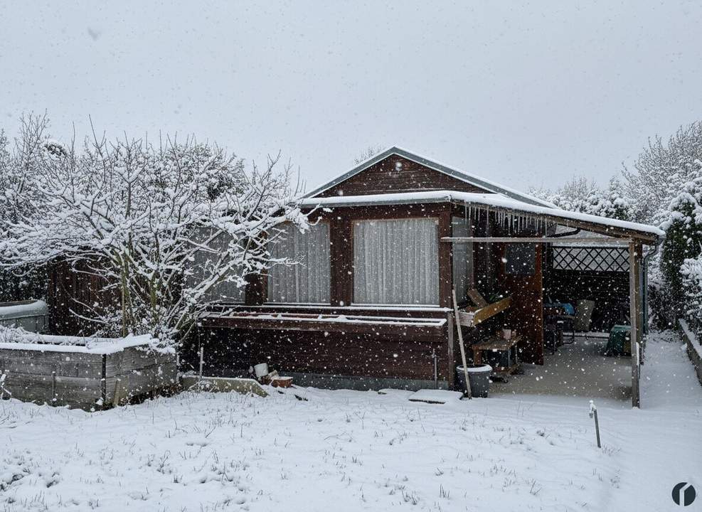 Doppelgrundstück in Ruhelage mit Knusperhaus