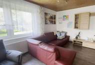 Sehr gepflegtes Einfamilienhaus in Ruhelage - voll unterkellerter Bungalow, Doppelgarage GENERALSANIERT