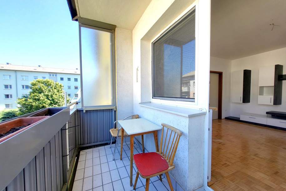 Gemütliche Zwei-Raum-Whg. mit Loggia und Parkmöglichkeit!, Wohnung-miete, 635,24,€, 4470 Linz-Land