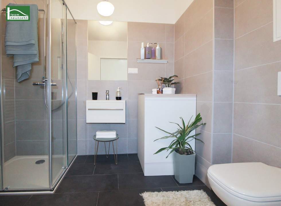 Hochwertige Kleinwohnung - Neubau-Erstbezug in Ruhelage mit U Bahn Anbindung! Terrasse und Garten. - WOHNTRAUM