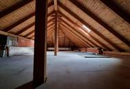 Wohnen im Grünen: Bungalow auf großzügigem Grundstück in Linsberg