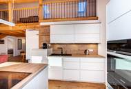 Wunderschöne, großzügige Mietwohnung in sanierter Stadtvilla in zentraler Lage