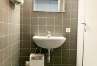 UNBEFRISTET - Sehr schönes Büro mit Klimaanlage nahe dem Universitätszentrum (Mietbeginn 01.01.2026)