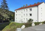 Großzügige und helle zwei Zimmer Wohnung am Fuße des Anningers