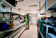 Entfaltungsmöglichkeit auf 600 m² - 2 Wohneinheiten, 4 Garagen ...