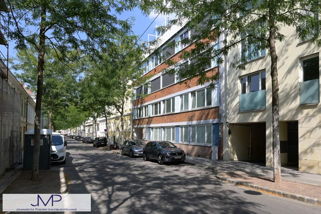 Althietzing - Ruhige 4 Zi-Wohnung mit 2 großen Dachterrassen und wunderschöner Aussicht - Erstbezug!