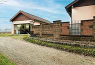 Charakteristisches Haus in Untersiebenbrunn - Eckgrundstück, Gepflegt, TOP Garten!