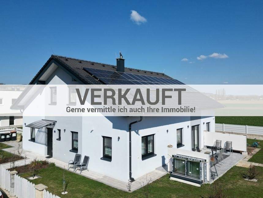 VERKAUFT - "Modernes Energiesparhaus mit PV, Speicher &amp; Smart Home in Großsierning"