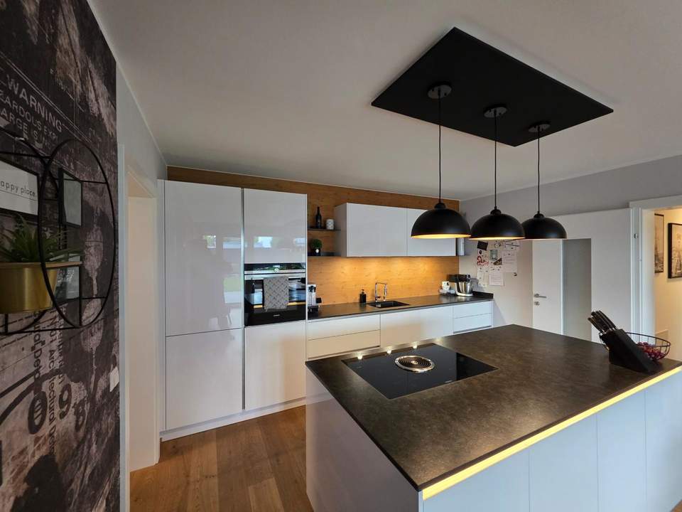 Exklusive Eigentumswohnung mit großzügigem Garten