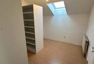 ***Gemütlich wohnen! DG-Wohnung mit Terrasse im Garten - Nahe Pleschingersee***