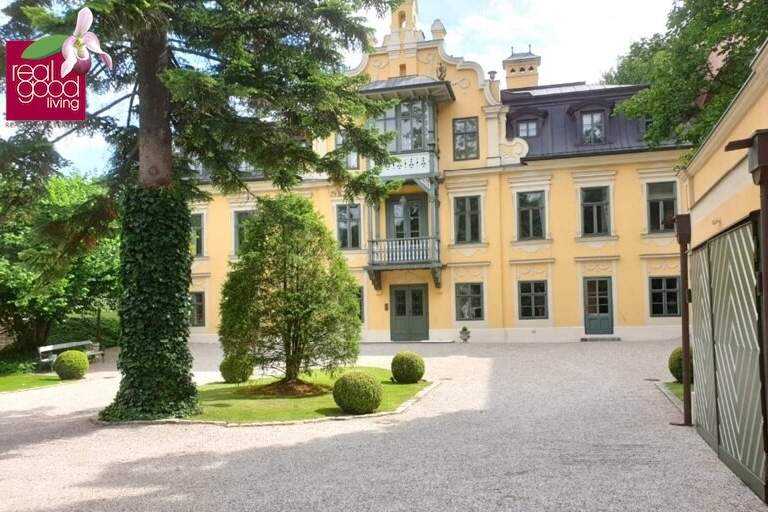 Prestige-Villa in Wien-Mauer ++ 15 Zimmer, ca. 600 m² Wohn-Nutzfläche, 3.700 m² Garten, Pool & vielseitige Nutzung für Wohnen/Büro, Haus-miete, 14.207,60,€, 1230 Wien 23., Liesing