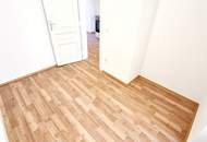 Entzückende Kleinwohnung im ruhigen Hoftrakt mit Grünblick! 2 toll aufgeteilte Zimmer + Angenehme Ruhelage in 1030 Wien + Schönes Altbauhaus! Nicht zögern!