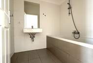 Top-sanierte, ruhige Altbauwohnung mit 4,5m² Balkon