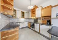 IMPOSANTER LANDSITZ FÜR HOHE ANSPRÜCHE! GROßZÜGIGE WOHN-UND NUTZFLÄCHEN SOWIE ÜBER 5000 m2 LAND