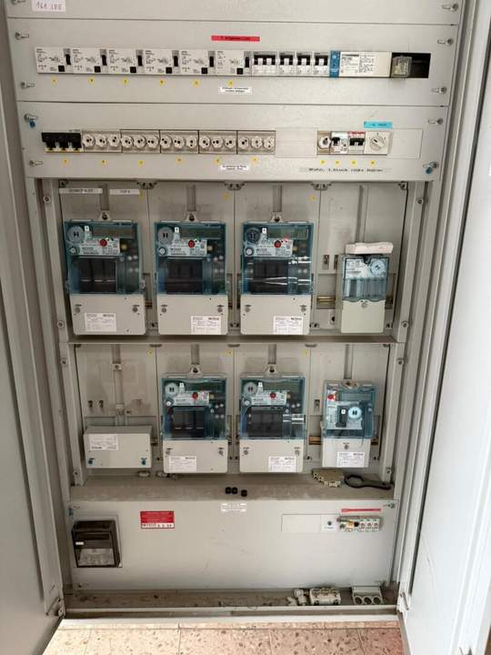 Eine LIEGENSCHAFT parifiziert in 4 EINHEITEN, mit sofortiger Wirkung einzeln zu erwerben, PREISLISTE befindet sich im EXPOSE