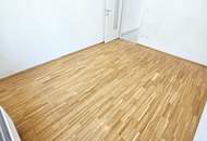 Fernblick auf der Terrasse - Weitblick beim Investment! Wohnen im Dachgeschoss mit WOW-Effekt! Traumhaft saniertes Altbauhaus + Hofseitige Terrasse + Tolle Infrastruktur und Anbindung + Lebensqualität pur!