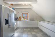 Seeblick-Residenz mit Balkon &amp; Ausbaupotenzial in Seeham