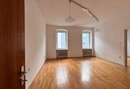 Zinshaus in Innenstadtlage mit 7 Einheiten und Grünfläche