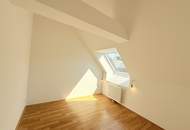 Helle 4-Zimmer DG-Maisonette in guter Infrastruktur und öffentlicher Anbindung!