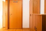 NEUER PREIS ! Barrierefrei, großer Garten und Garagenstellplatz inklusive - perfekte Wohnmöglichkeit !