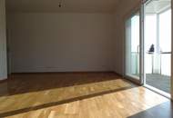 SONNENGLÜCK TRIFFT WOHNGEFÜHL – ein Zuhause, das umarmt! Lassen Sie sich diese wunderschöne Gelegenheit nicht entgehen! Gleich Besichtigungstermin vereinbaren
