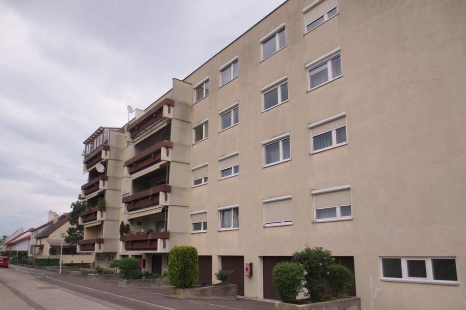 3 Zimmer Wohnung mit Loggia in der Ulschalgasse (unbefristet), Wohnung-miete, 757,94,€, 2700 Wiener Neustadt(Stadt)