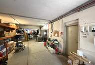 Vielseitige Lager-, Werkstatt- und Servicefläche, ca. 320 m² // Versatile Storage, Workshop and Service Premises, approx. 320 m² //