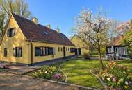 Landhaus zur Miete mit großem Garten und Nebengebäuden