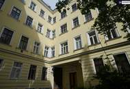 TOLLES INVESTMENT! Ruhig in zweiter Reihe zur Straße gelegen!: Vermietete Altbauwohnung in 1060 – Top-Lage! Ideale smarte Anlage!