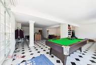 Große Villa thronend über Feldkirch mit Baulandreserve