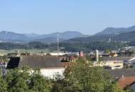Ein-/Zweifamilienhaus mit Aussicht und Garage auf 788 m² Grund