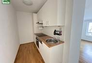 Helle Dachgeschoss-Wohnung mit West-Terrasse in ruhiger Seitengasse der Wattgasse und Hernalser Hauptstraße