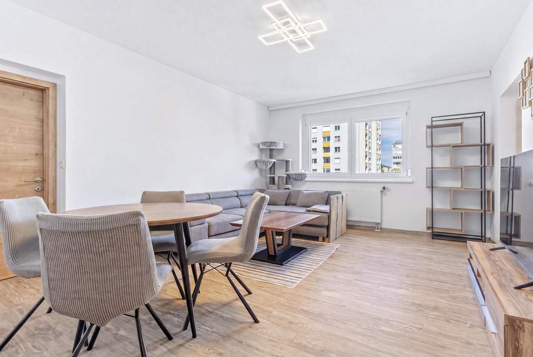 Umfassend modernisierte 2-Zimmer-Wohnung mit Loggia in Wels - Gartenstadt