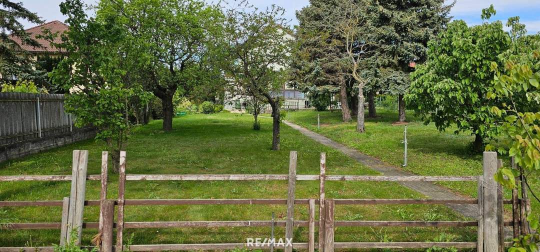 Ruhig gelegenes Grundstück in Essling