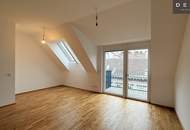 / 2 ZIMMER / U-BAHN NÄHE / BALKON / DACHGESCHOSS / MODERNE AUSSTATTUNG / VERFÜGBAR AB SOFORT