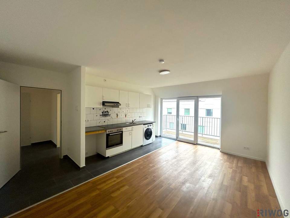 Balkonwohnung im Dachgeschoss - 3 Zimmer mit Wohnküche - Nähe Quellenstraße und Matzleinsdorfer Platz