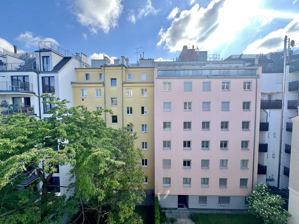 Unsaniert & einzigartig – Altbaujuwel mit Potenzial