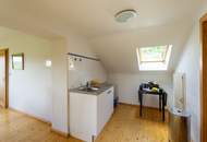 Traumhaftes Grundstück mit Wienerwaldfernblick und Althaus nahe Wien