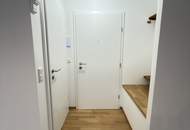 Moderne Altbauwohnung mit Klimaanlage und Balkon!