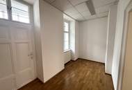 3,5-Zimmer Büro-Fläche in der Burggasse im 2. OG ohne Lift - KFZ-Abstellplatz optional