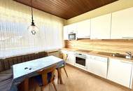 *** Helle Erdgeschosswohnung mit Balkon, 2 Schlafzimmern &amp; viel Potenzial in Langenwang ***