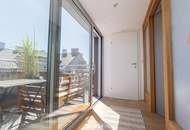 Lichtdurchflutete Dachgeschoß-Maisonette mit zwei Terrassen in Toplage nahe Währinger Straße / WIFI