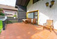 Idyllisches Landhaus in Wohnsiedlung am Waldesrand mitten im Triestingtal, südliches Bergland vor Wien