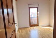 ++PERFEKTE FAMILIEN- oder STUDENTEN- MAISONETTENWOHNUNG zum WOHLFÜHLEN mit 2 BALKONE** 3 SZ, BÜRO, WOHNKÜCHE++ CARPORT++ca. 123 m² WOHNFLÄCHE++