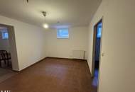 Wohnen im Mehrfamilienhaus / 8 Zimmer, 3 Bäder, 2 Eingänge