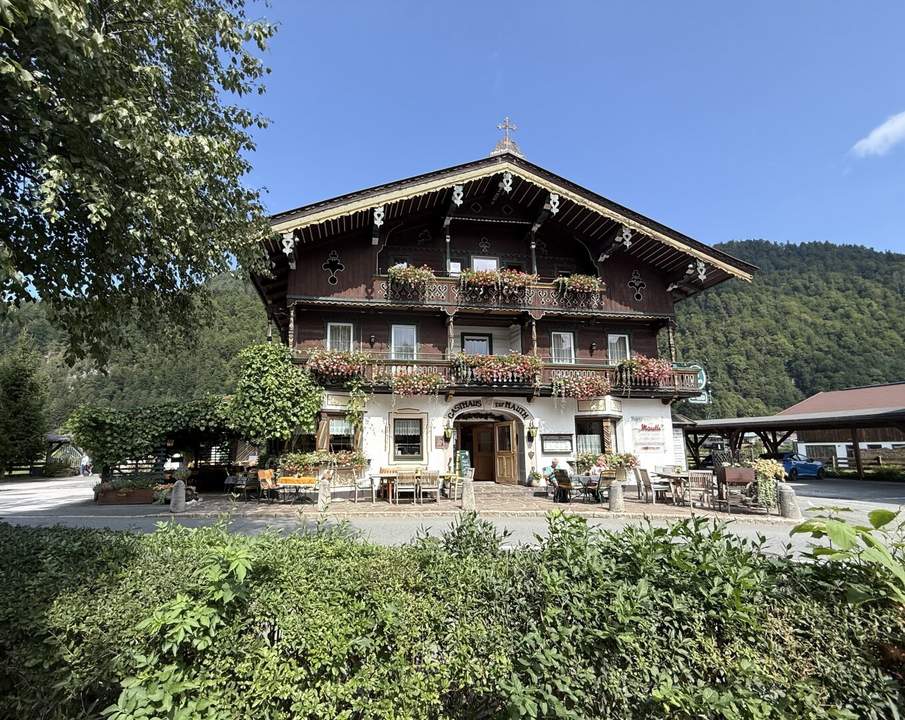 Traditionsgasthof im Herzen von Kirchdorf in Tirol – nahe Kitzbühel und dem Wilden Kaiser