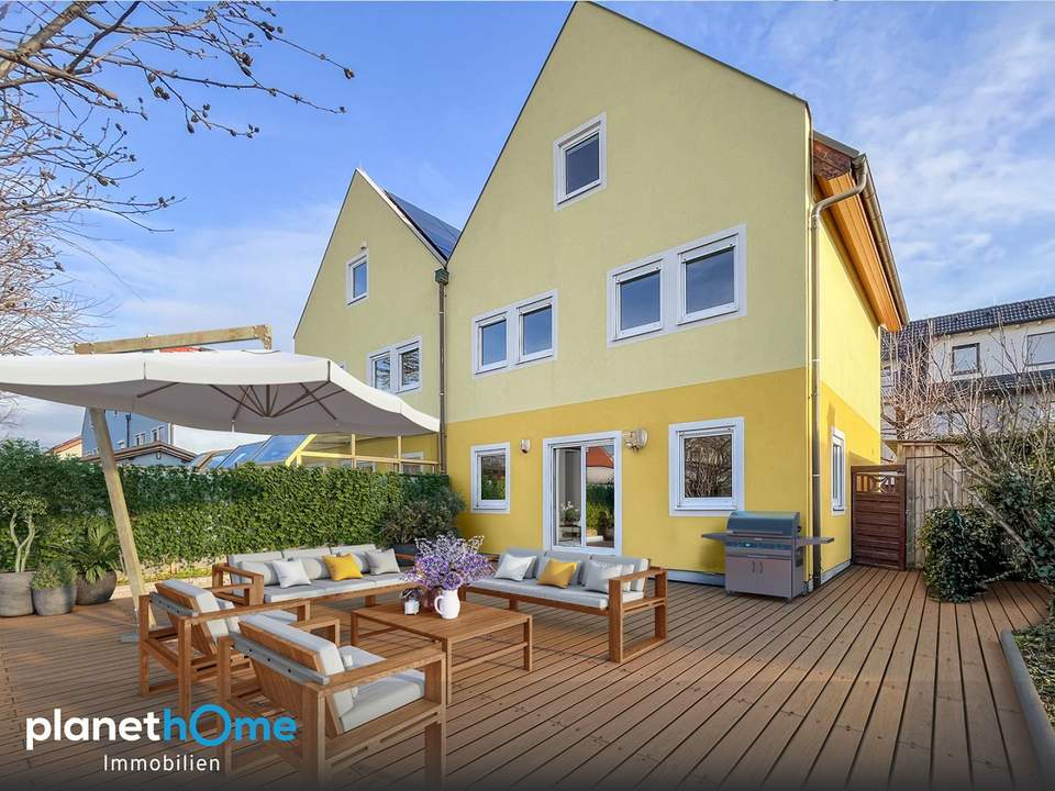 Modernes Reihenhaus – großzügiges Wohnen mit vielfältigen Möglichkeiten auf vier Geschossen