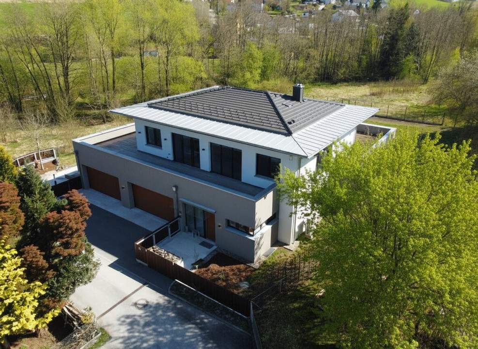 MUSIK, NATUR und LUXUS | Traumvilla mit Vielzweck-Tonstudio | großzügiger Außenbereich mit Pool | Photovoltaik | Smart-Home-System | Naturpanorama