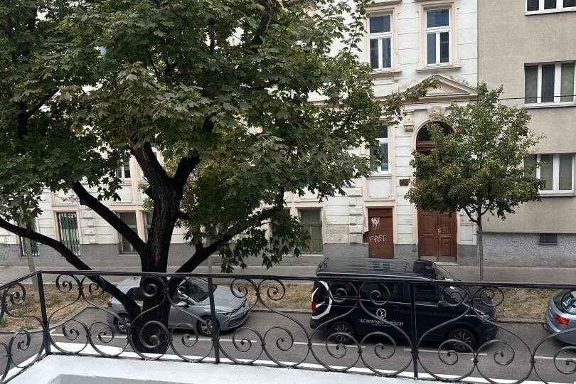 Charmanter Altbau mit Potenzial – Sanierungsbedürftig.! - Nähe U3 Hütteldorfer Strasse und U4 Unter St.Veit, Wohnung-kauf, 200.000,€, 1140 Wien 14., Penzing